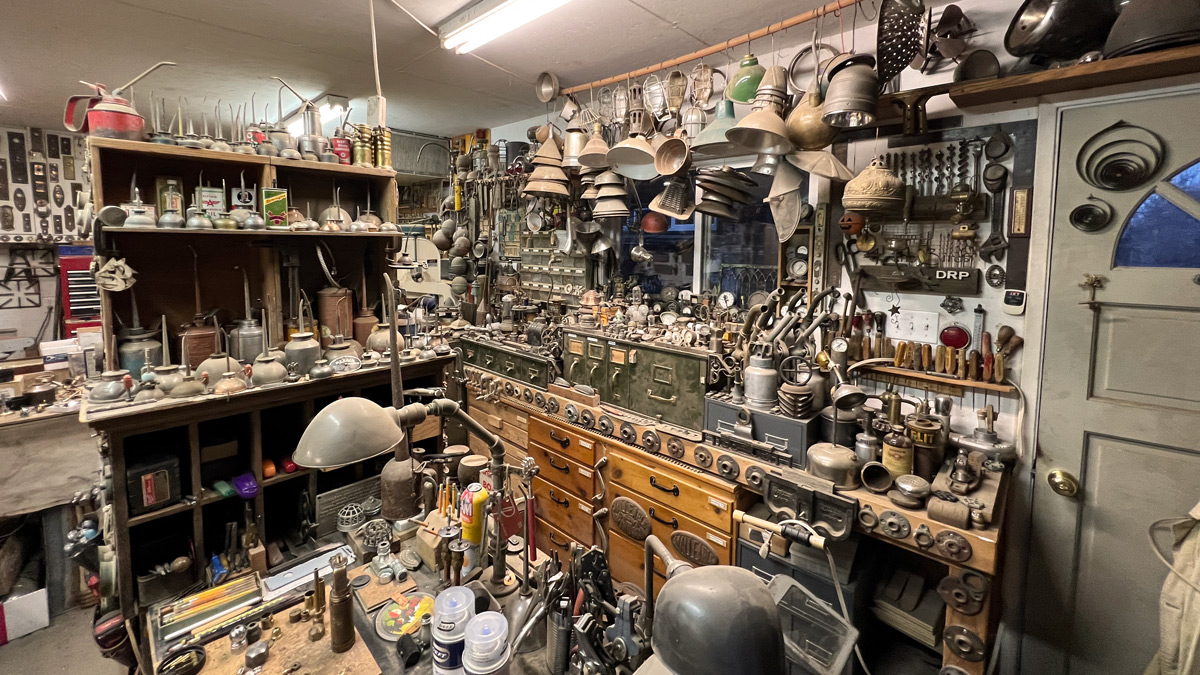 Workshop tools and workspace where foundlings are created